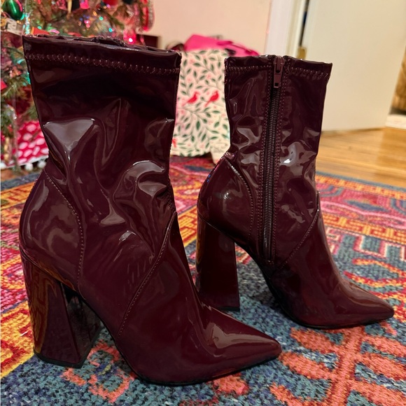 Steve Madden Shoes - Steve Madden High Shine Maroon Heeled Boots
